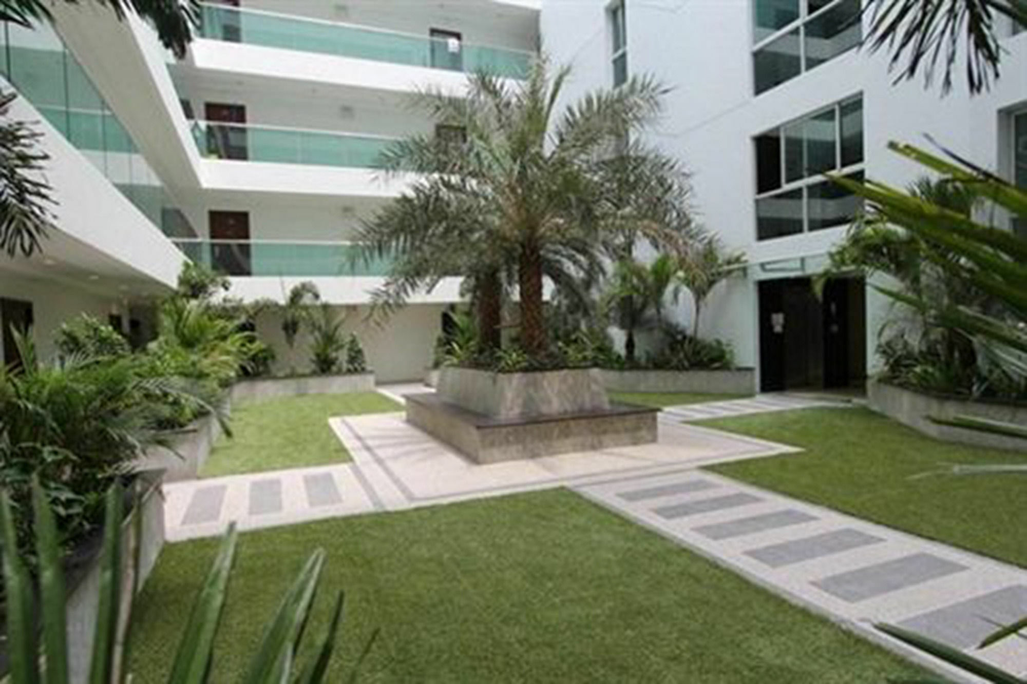 Laguna Bay 1 By Pattaya Sunny Rentals Екстер'єр фото