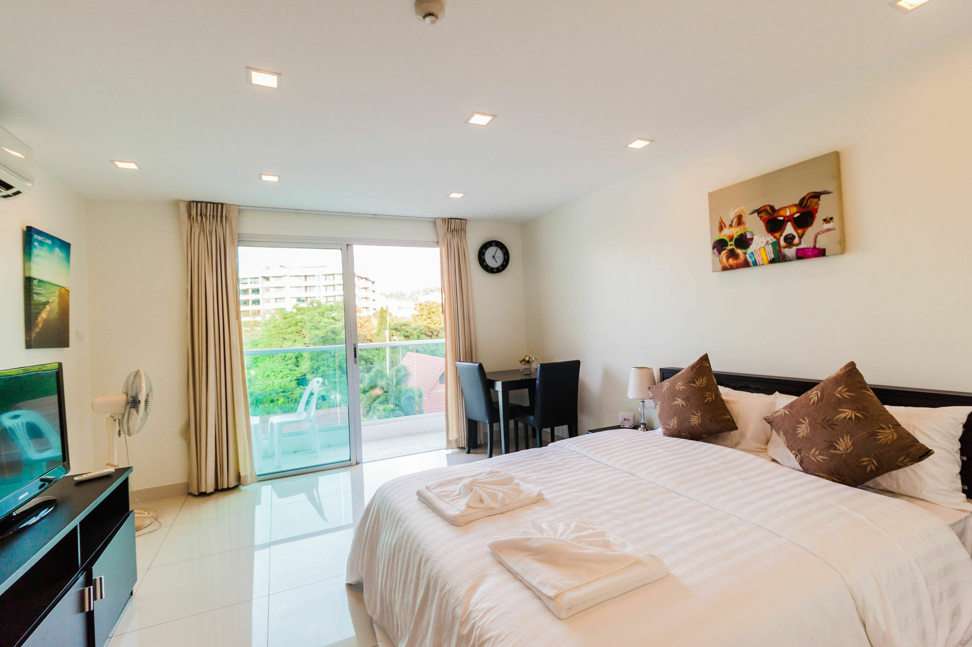 Laguna Bay 1 By Pattaya Sunny Rentals Екстер'єр фото